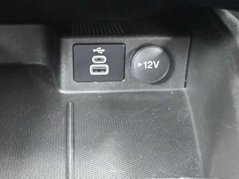 Used 2024 Ford Escape ST-Line Select w/ Class II Trailer Tow Package image 25