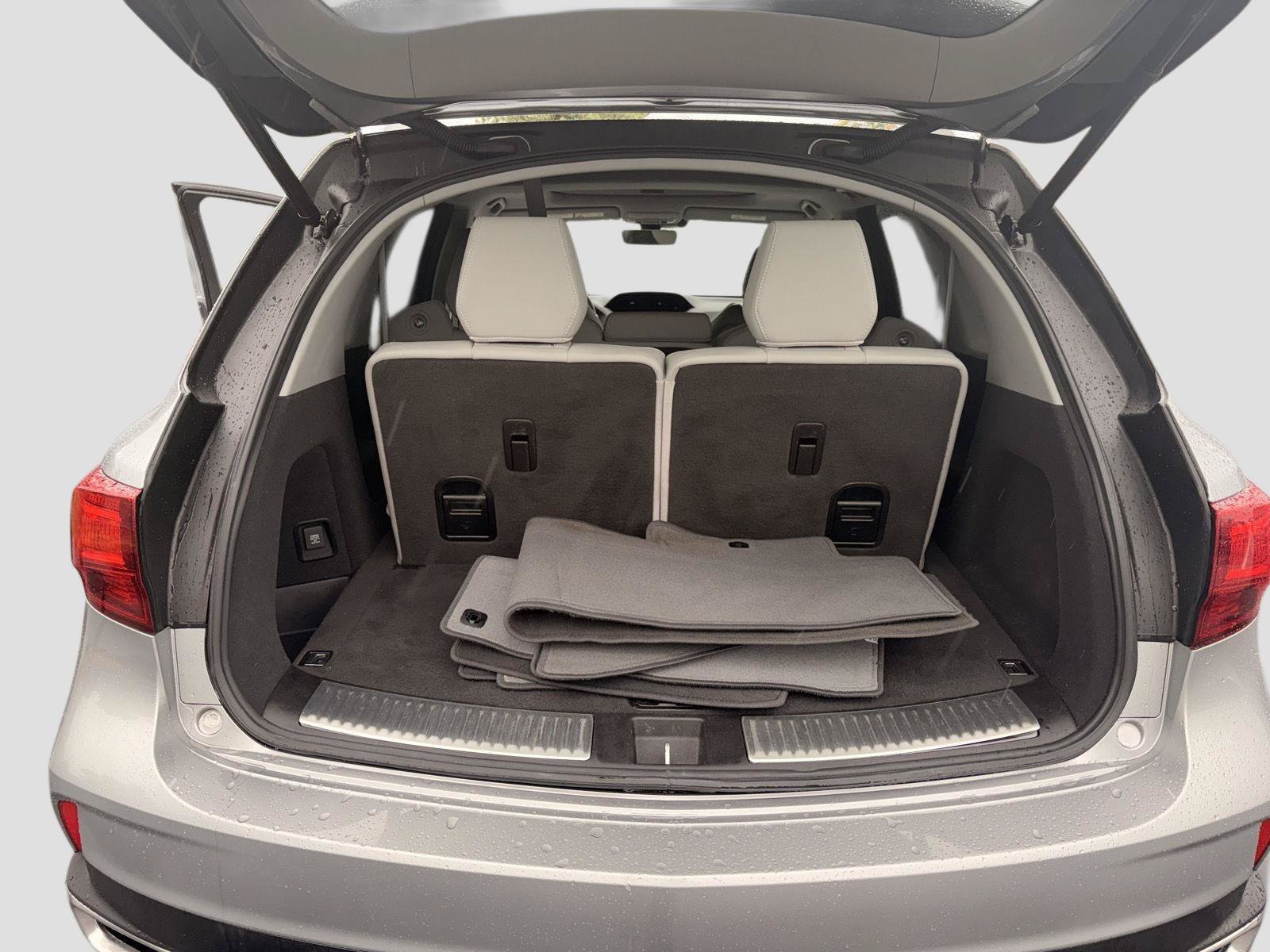 Used 2020 Acura MDX SH-AWD image 18