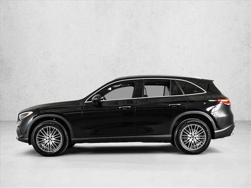 New 2026 Mercedes-Benz GLC 300 GLC 300 image 9