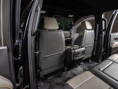 Used 2024 Chevrolet Silverado 2500 ZR2 w/ ZR2 Bison Edition image 33