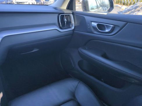 Used 2024 Volvo S60 B5 Core image 16