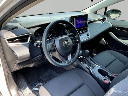 Used 2024 Toyota Corolla LE FWD image 17
