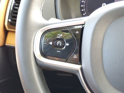 Certified 2023 Volvo XC90 B5 Plus w/ Protection Package Premier AWD/4WD image 21