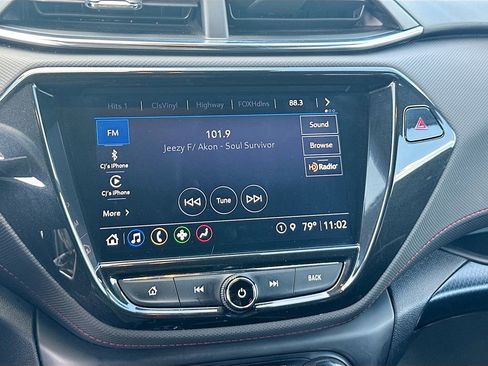 Used 2021 Chevrolet TrailBlazer RS w/ Technology Package FWD image 14