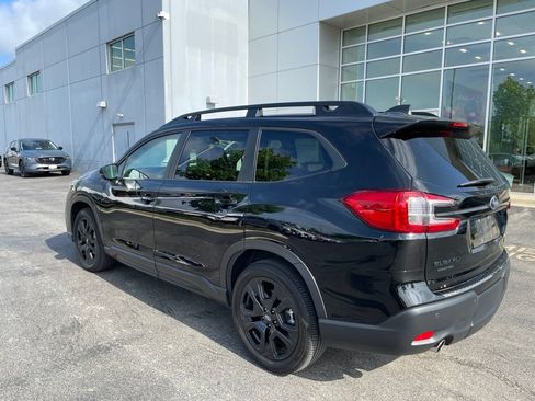 Used 2025 Subaru Ascent Bronze Edition w/ Popular Package #2 AWD/4WD image 3