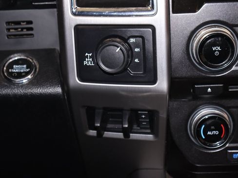 Used 2017 Ford F250 Platinum w/ Platinum Ultimate Package image 30