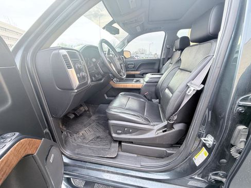 Used 2017 Chevrolet Silverado 1500 LTZ w/ Sport Package image 10