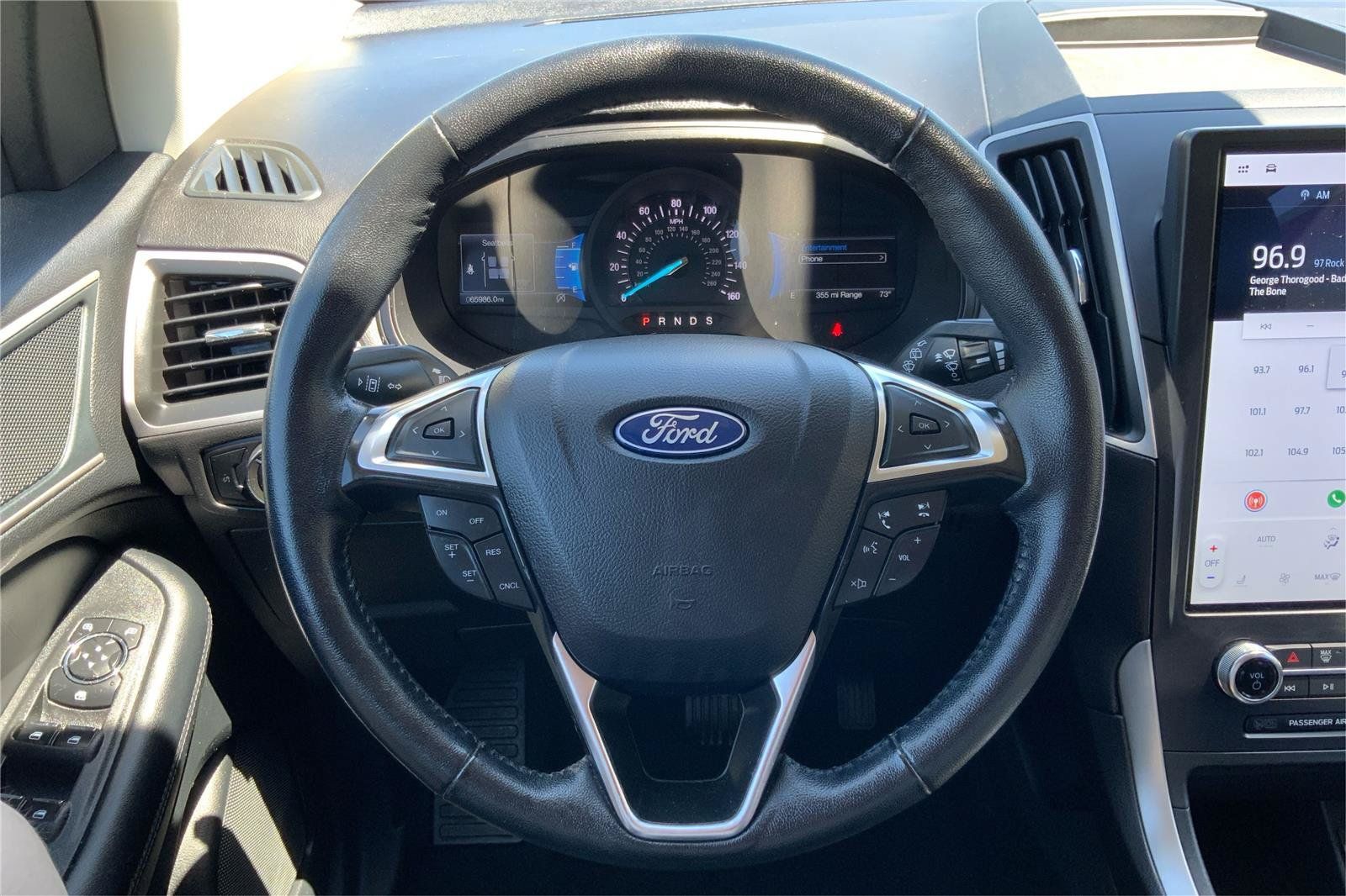 Used 2024 Ford Edge SEL AWD/4WD image 16