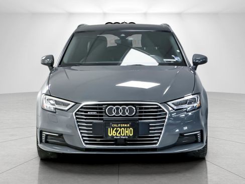 Used 2017 Audi A3 e-tron Prestige w/ Prestige Package image 8