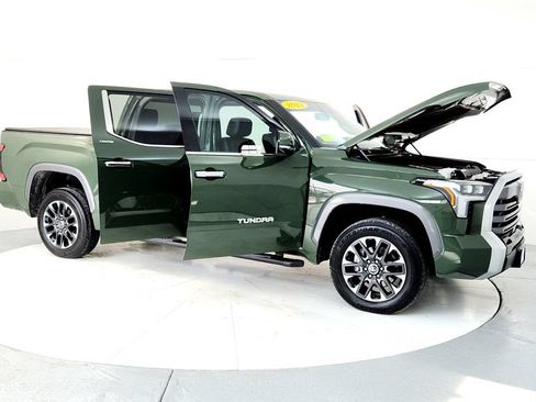 Used 2023 Toyota Tundra Limited AWD/4WD image 12