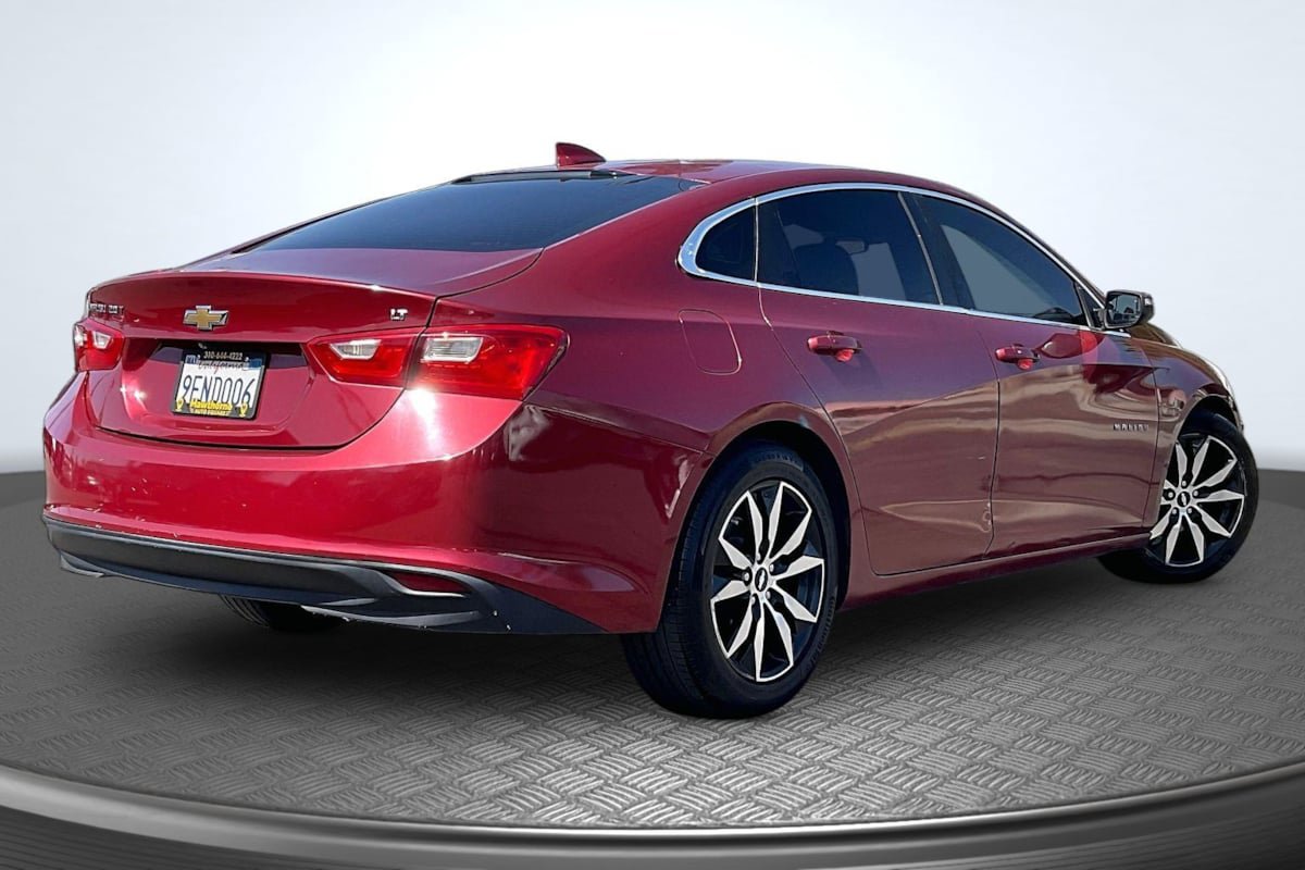 Used 2016 Chevrolet Malibu LT FWD image 13