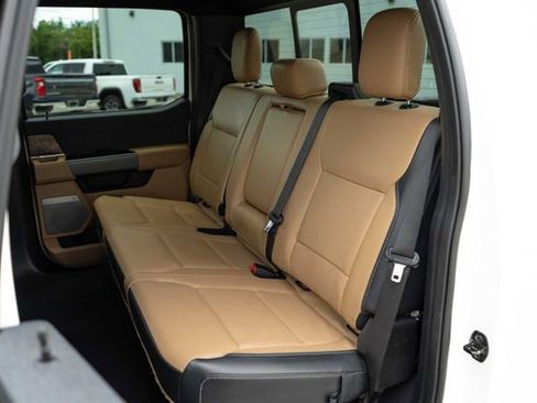 Used 2023 Ford F350 Lariat w/ Lariat Ultimate Package AWD/4WD image 14