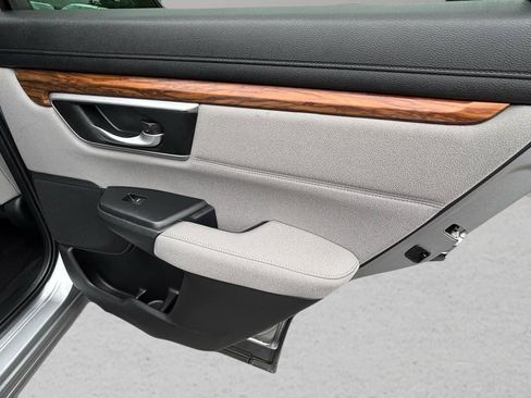 Used 2018 Honda CR-V EX image 19
