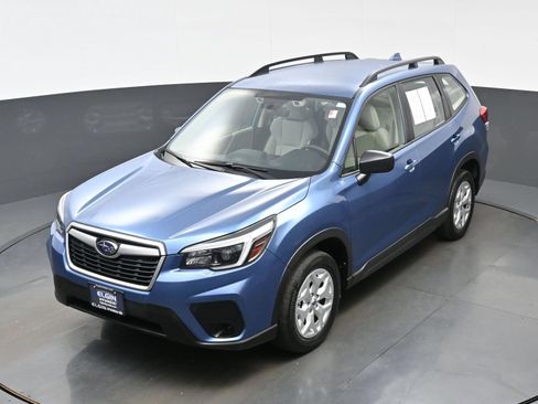 Used 2021 Subaru Forester AWD/4WD image 31
