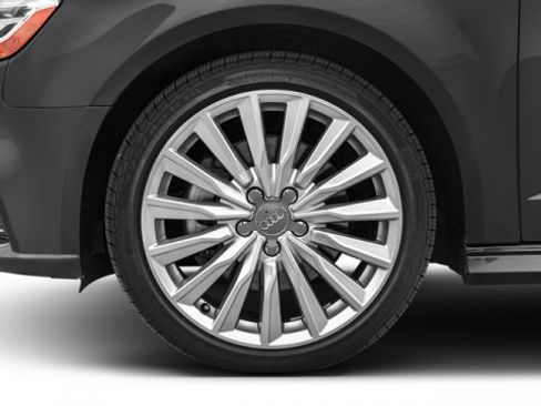 Used 2017 Audi A3 e-tron Prestige w/ Prestige Package image 11