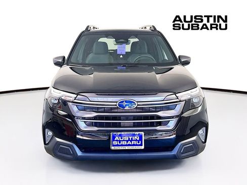 Used 2026 Subaru Forester Premium image 3