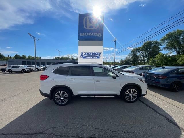 Used 2019 Subaru Ascent Limited w/ Popular Package #3 AWD/4WD image 1