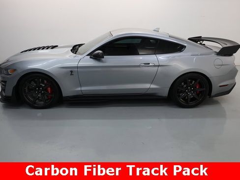 Used 2022 Ford Mustang Shelby GT500 w/ Carbon Fiber Track Pack image 14