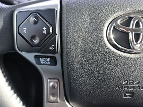 Used 2022 Toyota 4Runner SR5 Premium image 20