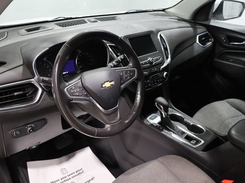 Used 2022 Chevrolet Equinox LT image 16