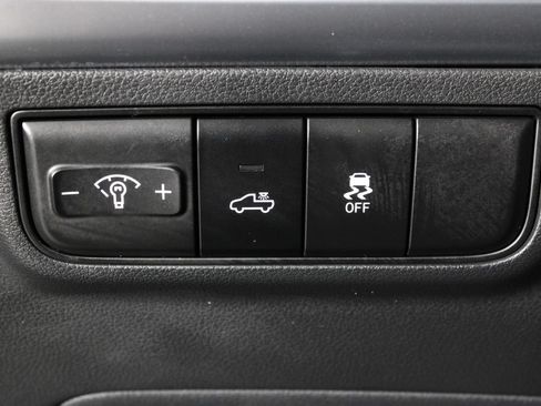 Certified 2026 Hyundai Santa Cruz SEL FWD image 23
