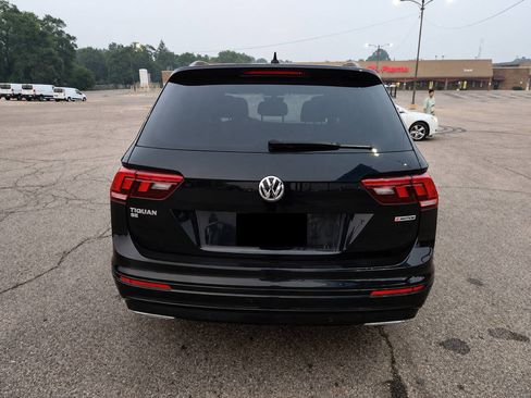 Used 2021 Volkswagen Tiguan SE R-Line w/ 2-Row Tiguan MDO Package AWD/4WD image 5
