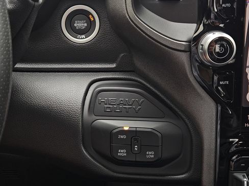 New 2026 RAM 2500 Tradesman AWD/4WD image 20