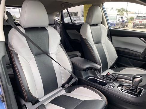 Used 2019 Subaru Crosstrek 2.0i Limited w/ Moonroof Package w/Navigation AWD/4WD image 9