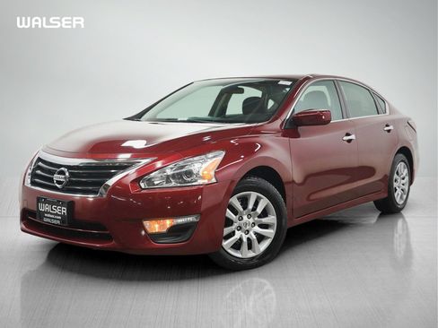Used 2015 Nissan Altima 2.5 S w/ Power Driver Seat Package FWD image 1
