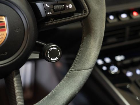 Certified 2025 Porsche 911 Carrera S RWD image 21