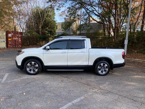 Used 2017 Honda Ridgeline RTL image 8