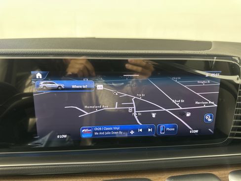 New 2026 Mercedes-Benz GLS 450 4MATIC image 16