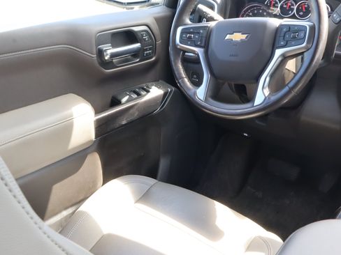 Certified 2021 Chevrolet Silverado 1500 LTZ AWD/4WD image 13