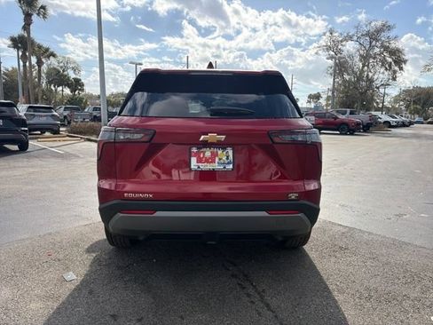 New 2026 Chevrolet Equinox LT FWD image 9