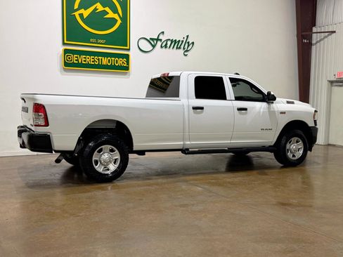Used 2022 RAM 2500 Tradesman AWD/4WD image 8