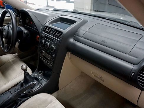 Used 2002 Lexus IS 300 image 62