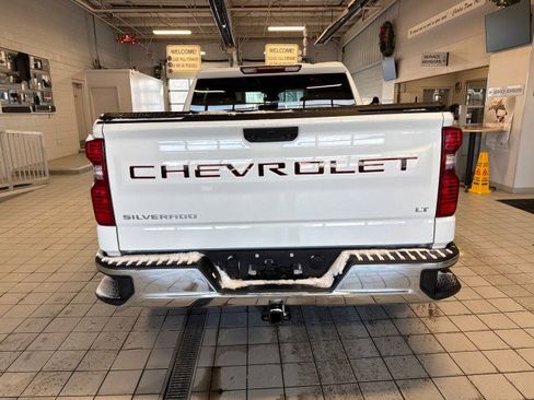 Used 2023 Chevrolet Silverado 1500 LT image 5
