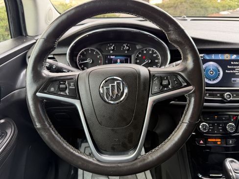 Used 2020 Buick Encore Essence image 20