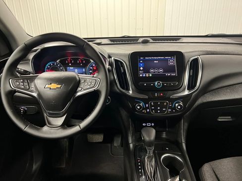 Certified 2024 Chevrolet Equinox LT AWD/4WD image 17