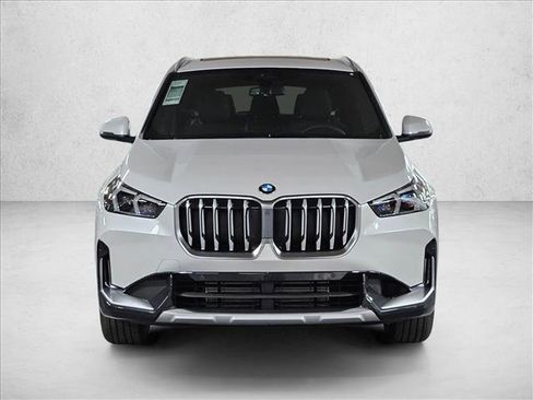 New 2026 BMW X1 xDrive28i AWD/4WD image 2