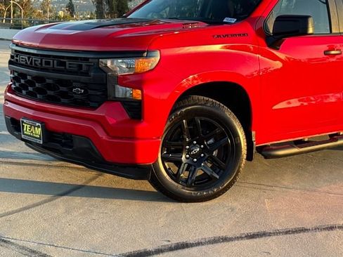 Used 2025 Chevrolet Silverado 1500 Custom w/ Rally Edition image 4