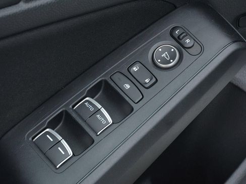 Used 2023 Honda Civic Sport image 13