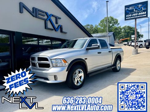 Used 2016 RAM 1500 Express AWD/4WD image 1
