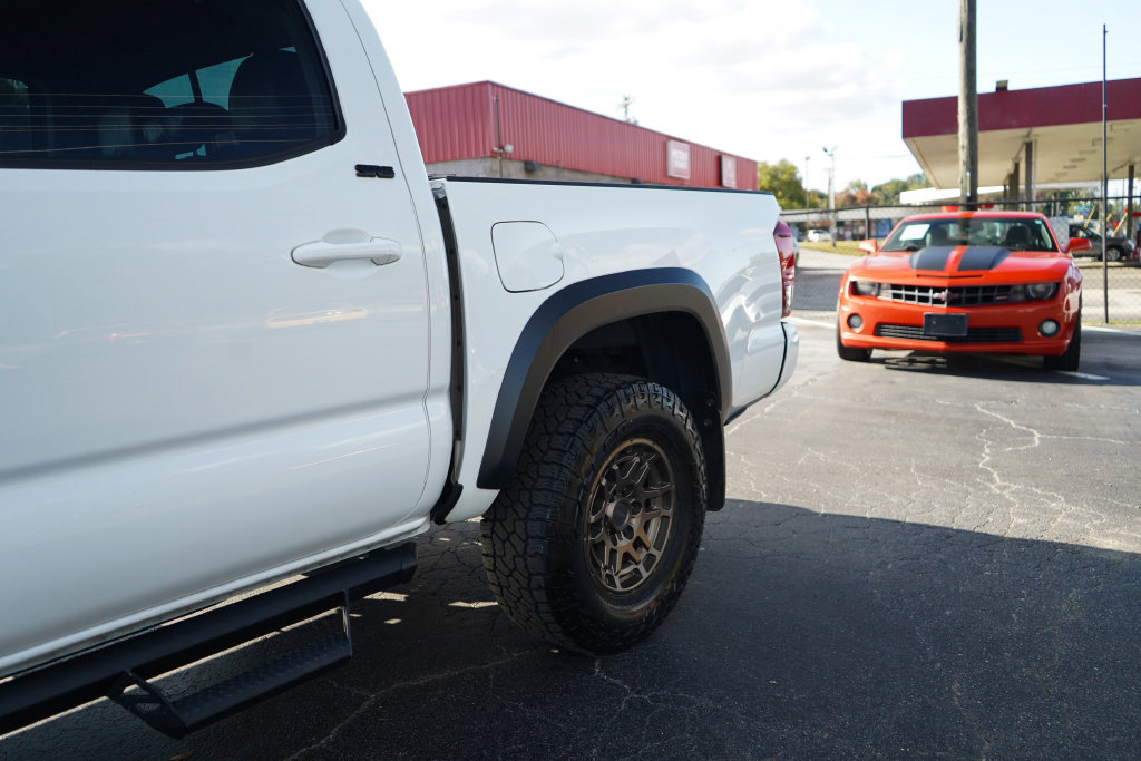 Used 2022 Toyota Tacoma SR5 w/ Trail Edition AWD/4WD image 22