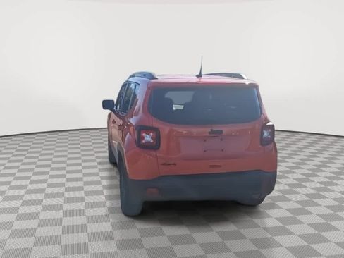 Used 2019 Jeep Renegade Sport image 7