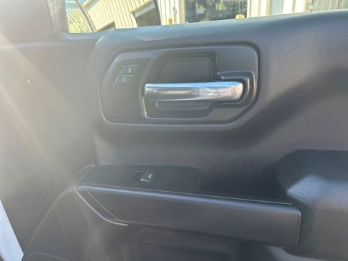 Certified 2024 Chevrolet Silverado 1500 Custom Trail Boss image 31