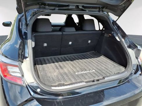 Used 2021 Toyota Corolla SE FWD image 11