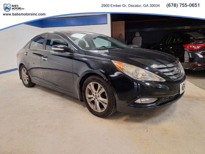 Used 2012 Hyundai Sonata Limited w/ Navigation Pkg