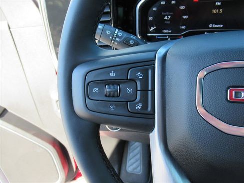 Used 2024 GMC Sierra 1500 Elevation image 20