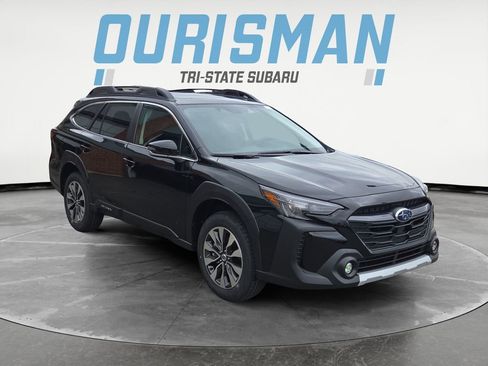 Certified 2025 Subaru Outback Limited image 1